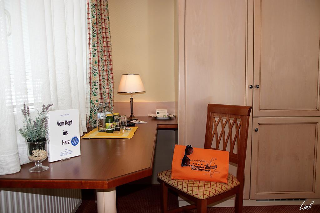 Flairhotel Am Woerthersee เวลเดน อัม เวิร์ทเทอร์ซี ภายนอก รูปภาพ