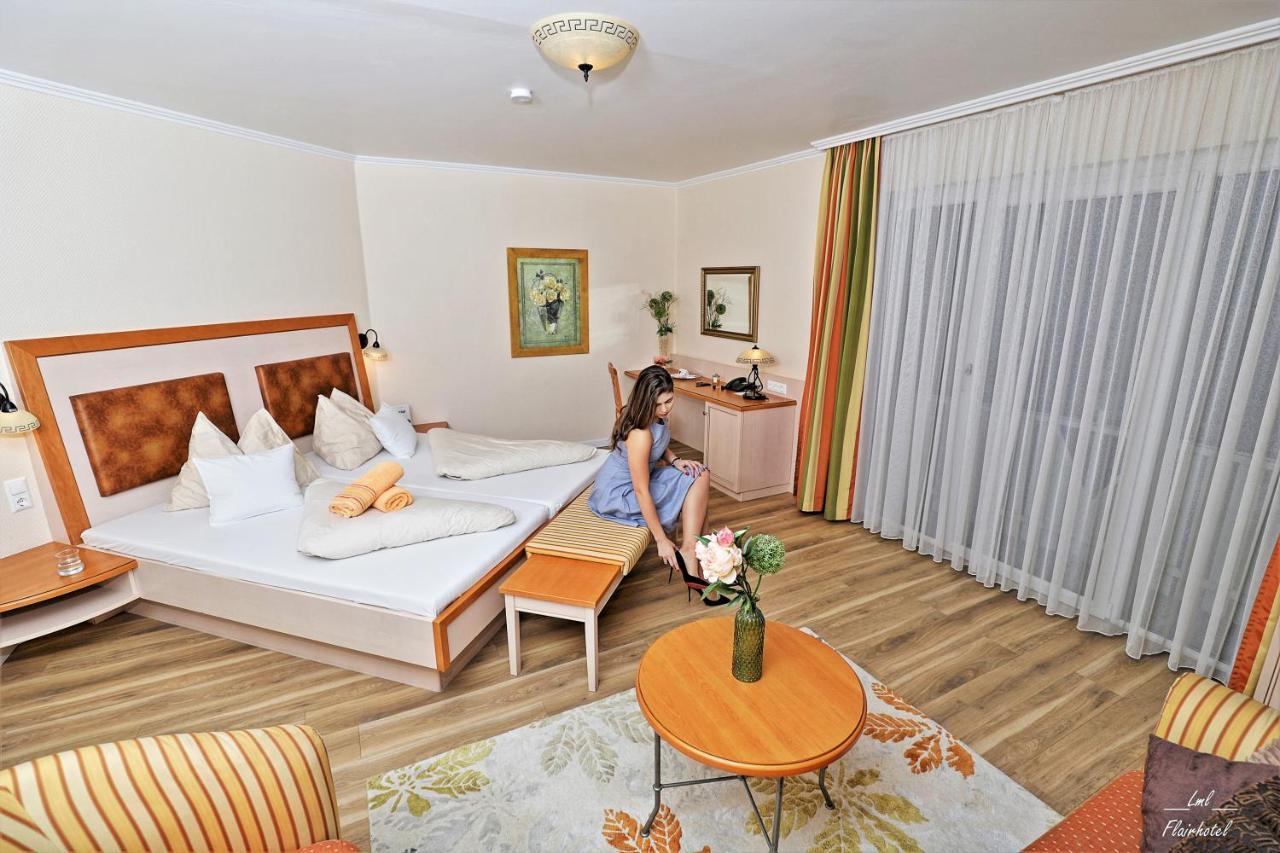 Flairhotel Am Woerthersee เวลเดน อัม เวิร์ทเทอร์ซี ภายนอก รูปภาพ